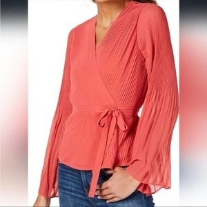 NWT Bar III Wrap Blouse XXS Salmon Orange Pink “Dark Starfish” Bell Sleeves Boho